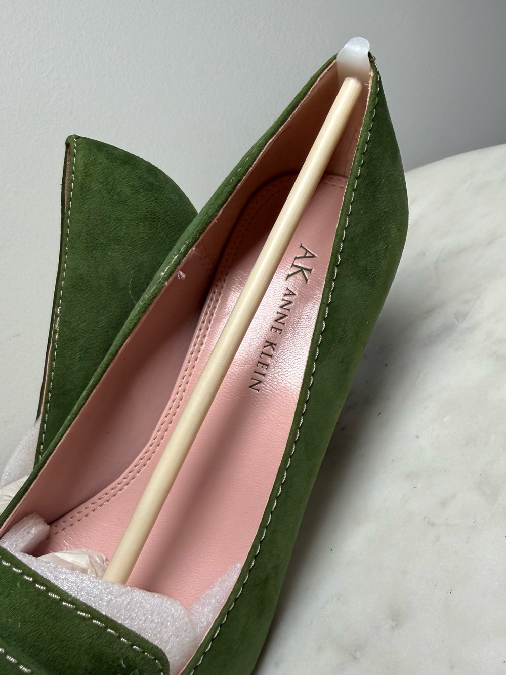 Anne Klein AK Green Suede Leather Pointed Toe Pumps Heels Women’s - Picture 7 of 11